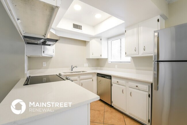 Photo - 1716 W Sequoia Dr