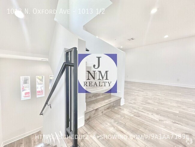 Building Photo - Beautiful new modern 3 story townhome 3 Be... Unit 1013 1/2