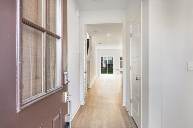 Photo - 4209 Aragorn Way