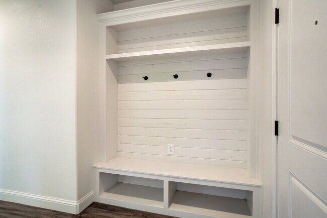 Photo - 1/2 off First Months! Rent Newer Cooper Me...