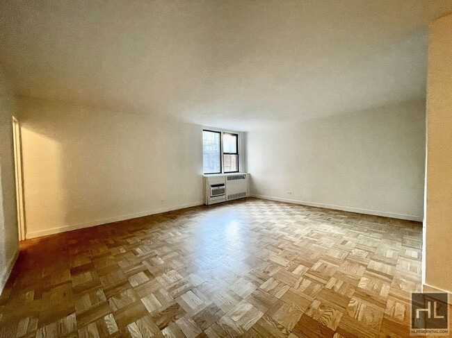 Photo - East 79th Street Unit 12M