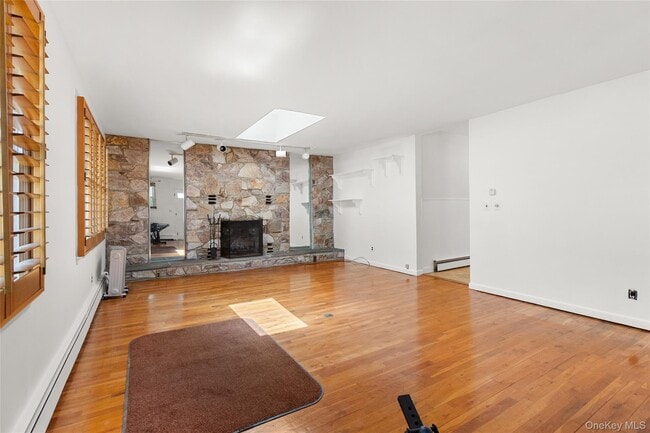 Photo - 217 Greeley Ave