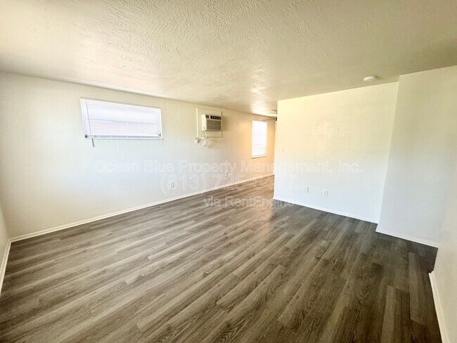 Photo - 10135 106th Ave N