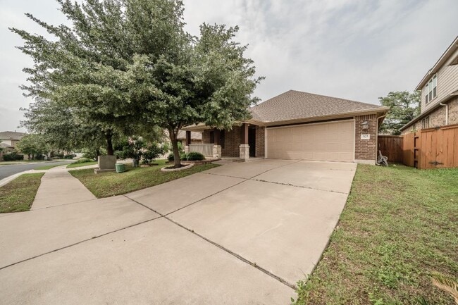 Photo - 304 Jack Ryan Ln