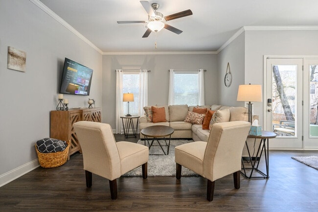 Photo - 2059 Pinnacle Walk Unit ID1234820P