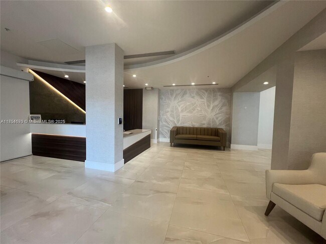 Photo - 3001 S Ocean Dr Unit 903