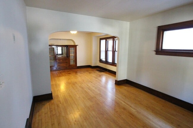 Photo - 3 bedroom 1 bath West Allis home with granite counters and 2 car garage
