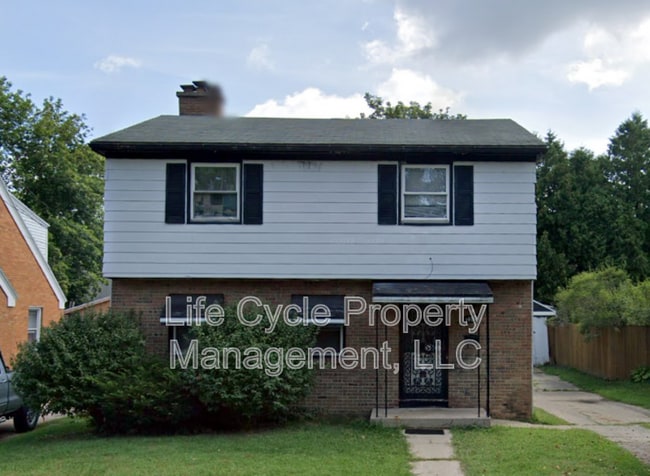 Building Photo - 1460 Rossman Ave SE Rental