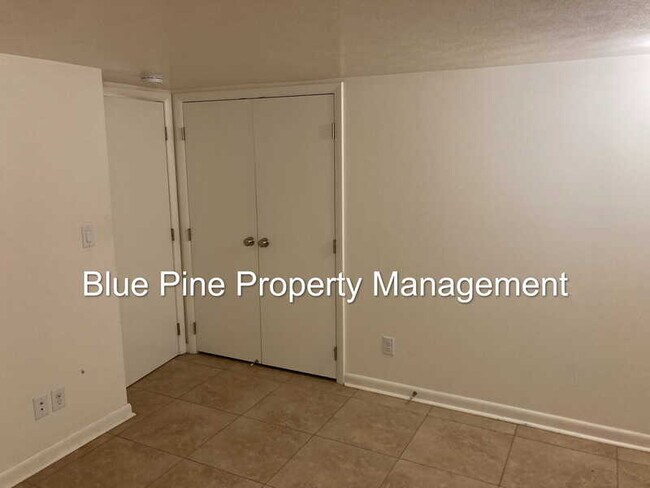1344 N Main St Unit B