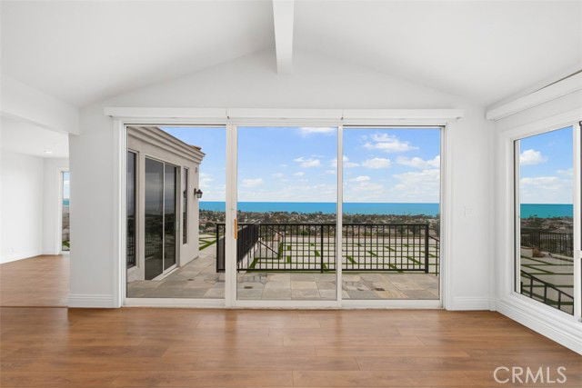 Photo - 4013 Via Manzana