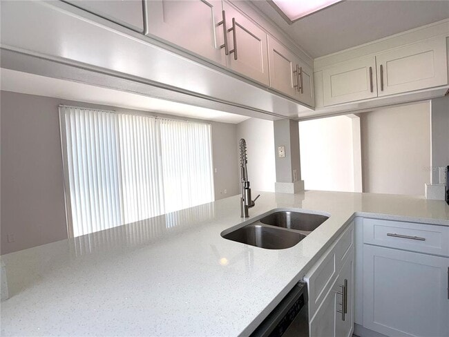 Photo - 306 Mango Dr