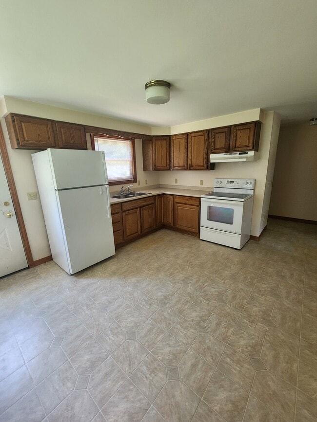 Photo - 41A Revere Cir Unit 41A Revere circle Greenfield Massachusetts