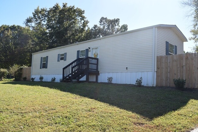 Charming 2BR/1BA Furnished Home in Taylors... - Charming 2BR/1BA Furnished Home in Taylors...