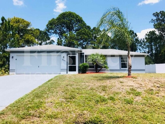 Photo - 3240 Alesio Ave