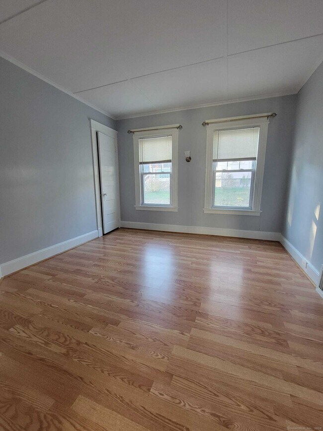 349 Grandview Ave Apartment Unit 1 Waterbury, CT