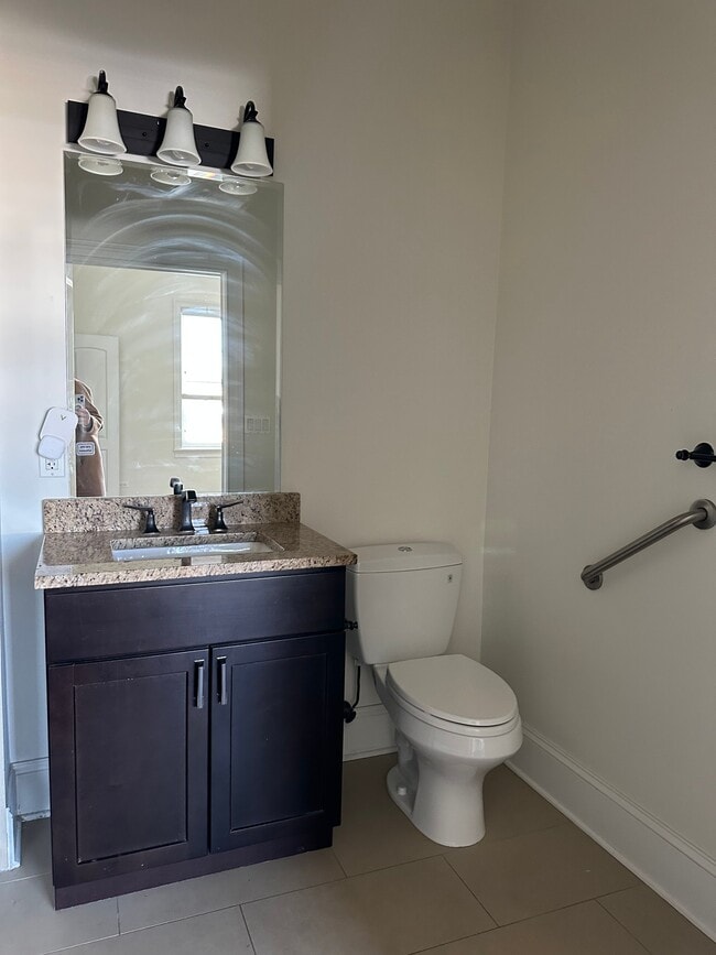 Photo - 2500 Green Bay Rd Unit 302
