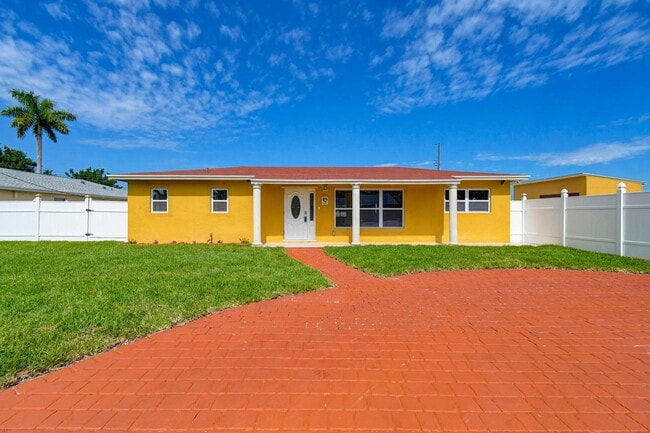 Photo - 15021 Jackson Rd
