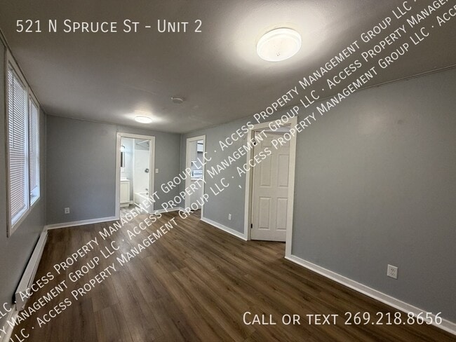 Photo - 521 Spruce St Unit 2