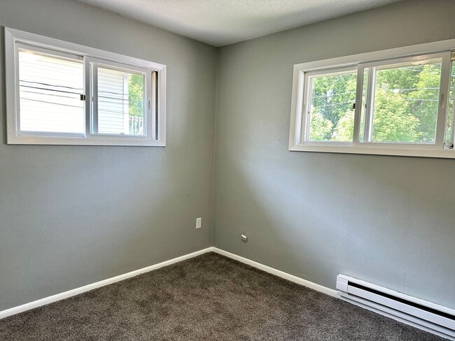 Photo - RADER 1321 Unit 2