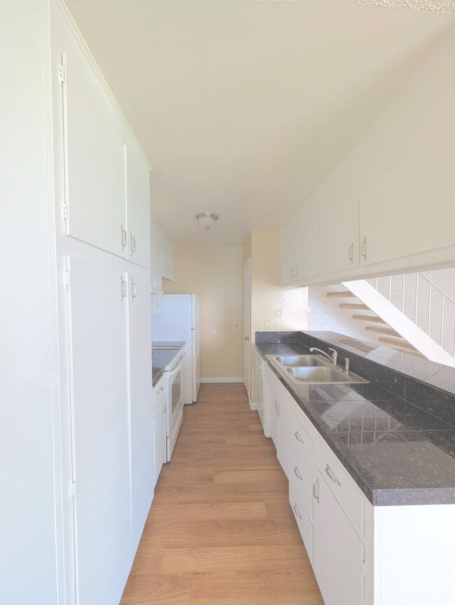 Photo - 6435 Greenback Ln