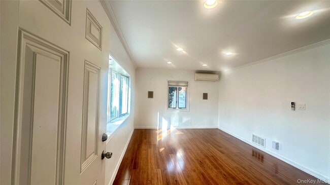 Building Photo - 73-63 198th St