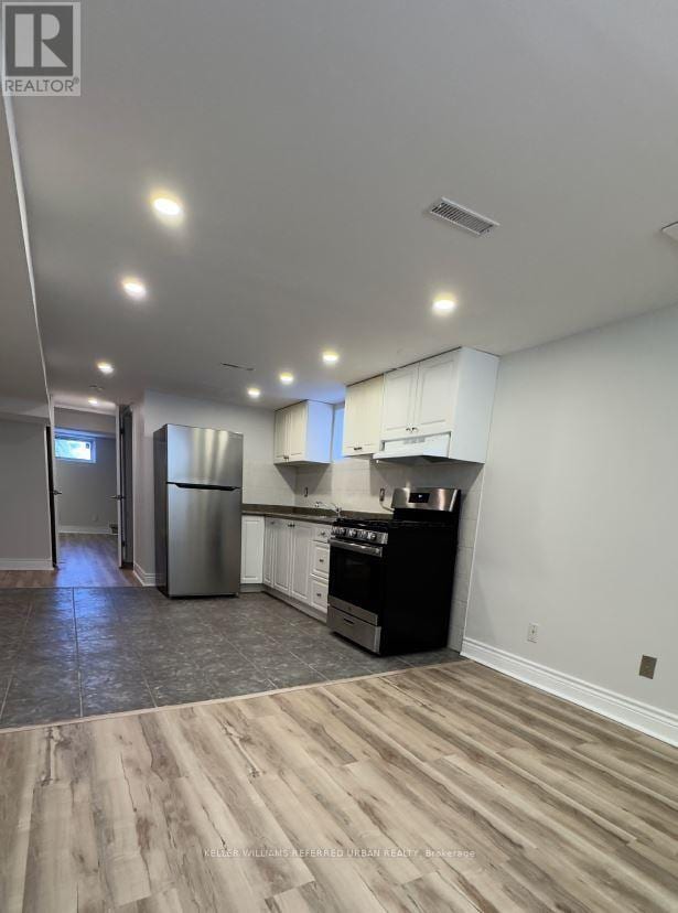 Photo - 74 Cavehill Crescent