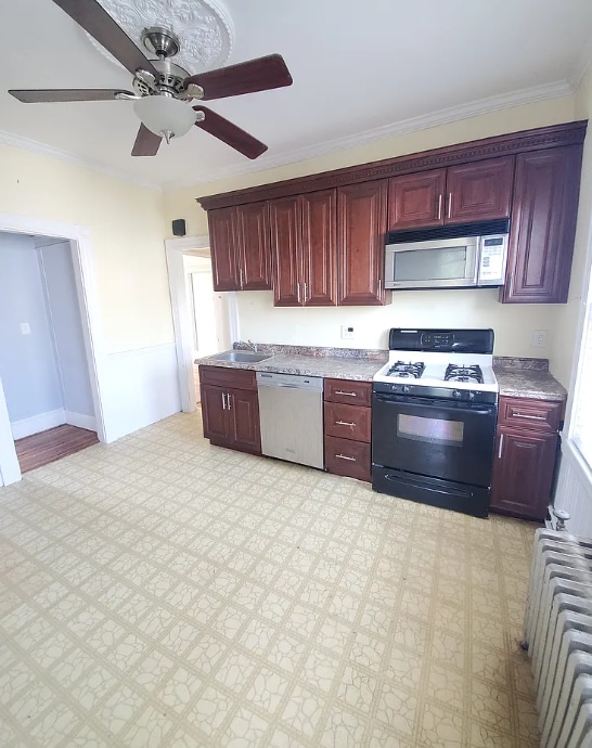 Building Photo - 65 Olcott St Unit 1