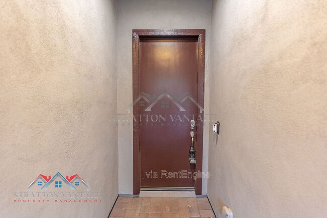 Photo - 1953 W Kinfield Trail