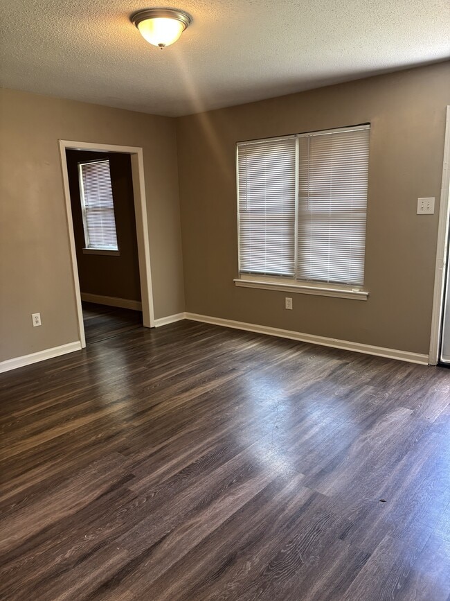 Photo - 5204 Breckenwood Dr