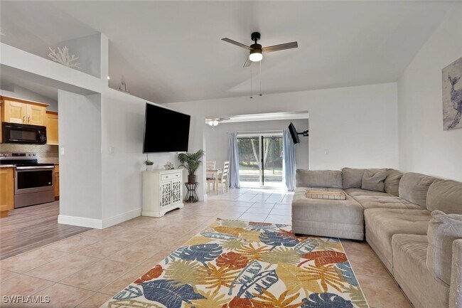 Photo - 1324 SW 1st Ave