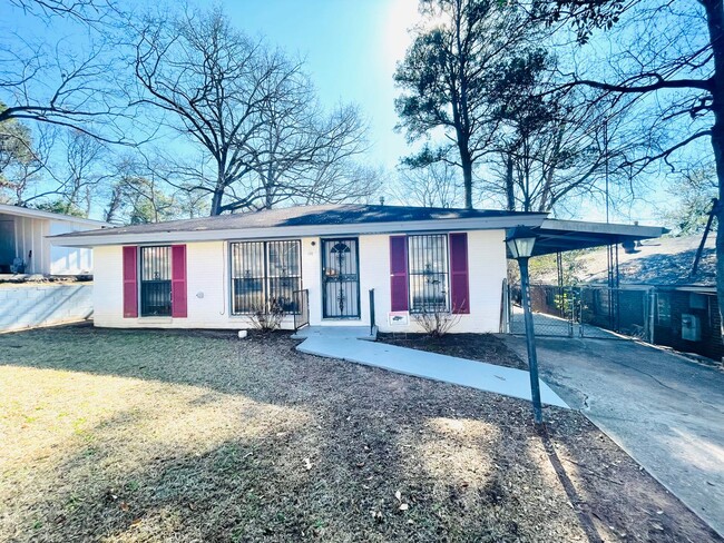 ** 3 bed 1.5 bath located in Chisholm ** C... - ** 3 bed 1.5 bath located in Chisholm ** C... Casa