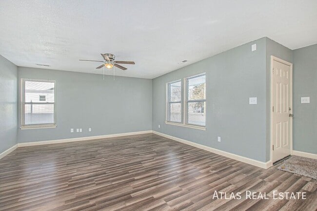 Photo - 403 SW 15 St