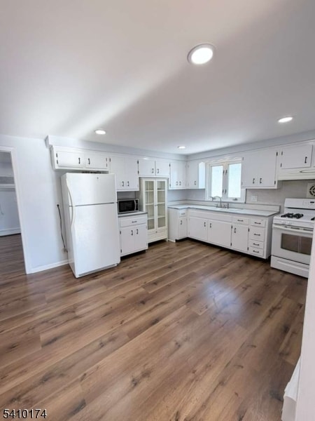 Building Photo - 20 Bayliss St