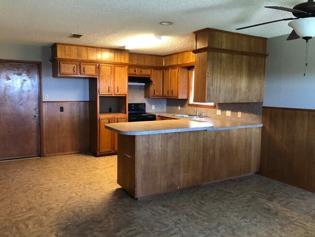 Photo - 508 Holly St