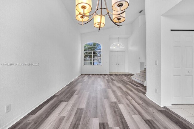 Photo - 1637 SW 156th Ave