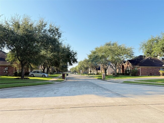 Photo - 3808 Travis Lake Ct