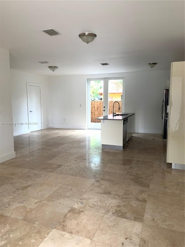 Photo - 2627 SW 29th Pl