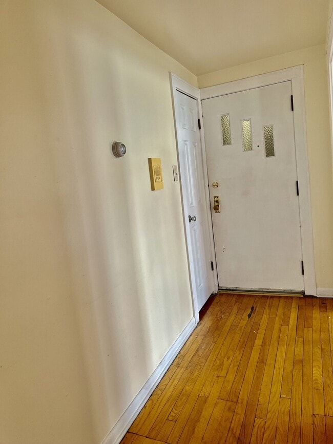 Photo - 5026 W Carmen Ave Unit 2
