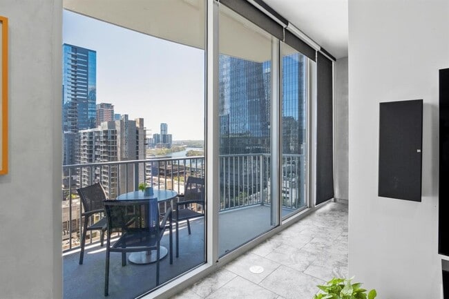 Photo - 360 Nueces St Unit 1707