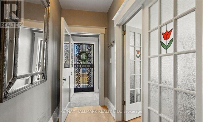 Photo - 100 Warden Ave.