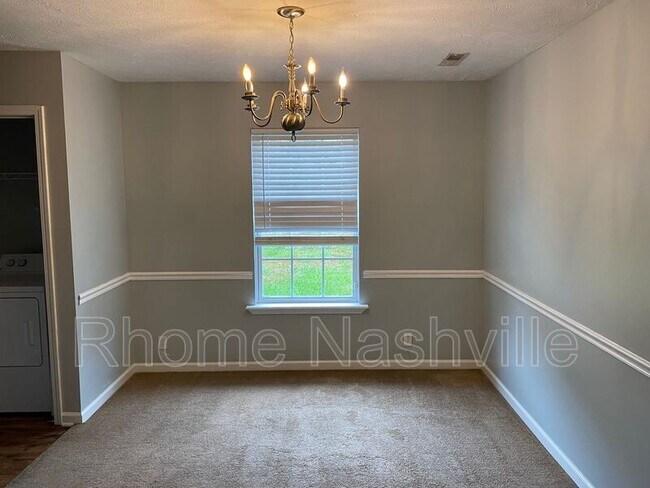 Photo - 990 Tom Hailey Blvd