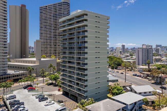 Photo - Iolani Regent