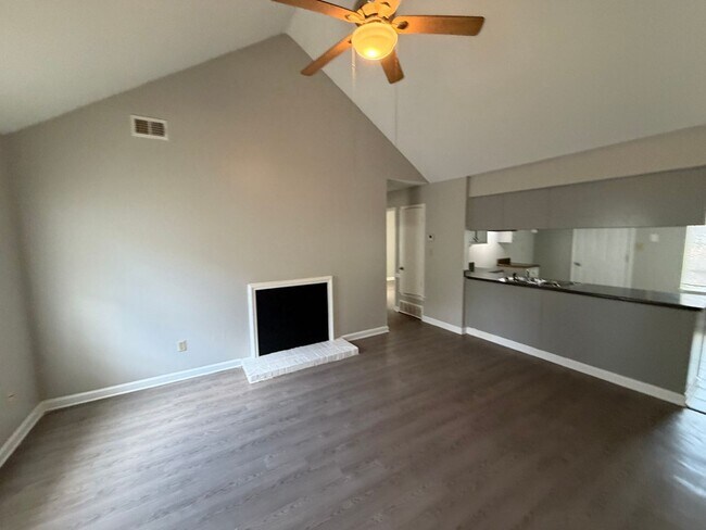 5009 Nail Rd