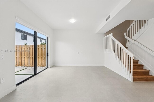 Photo - 34524 SW 190th Ave