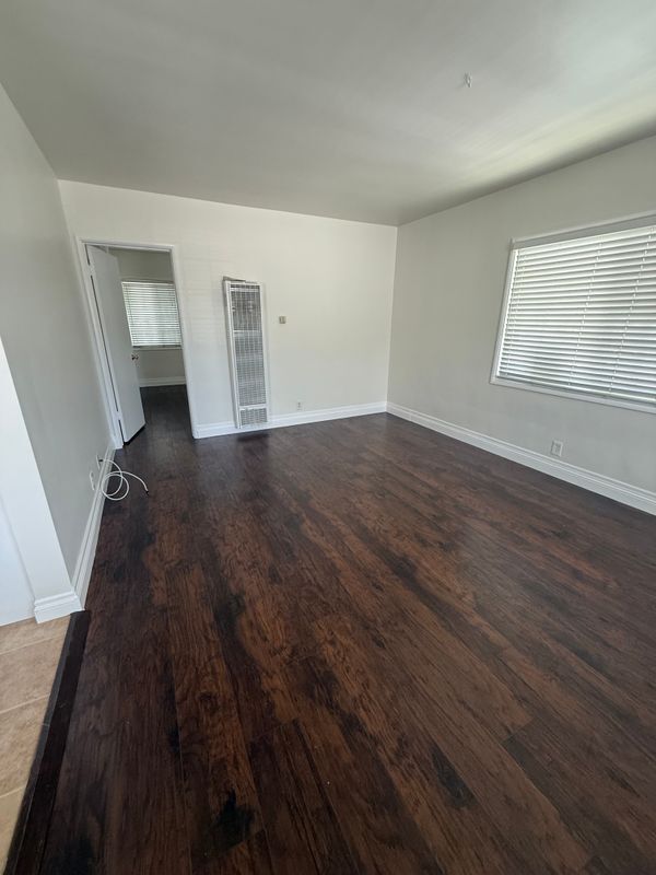 11280 Morrison St Unit 1/2