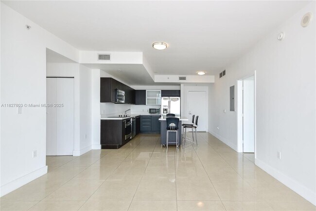 Photo - 90 SW 3rd St Unit 3008