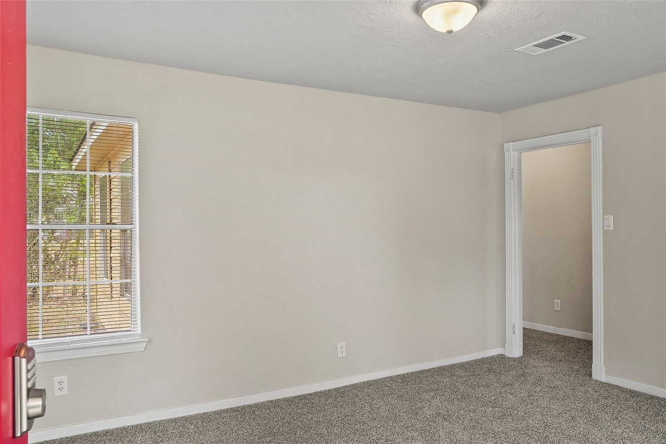 Photo - 1210 Scott St