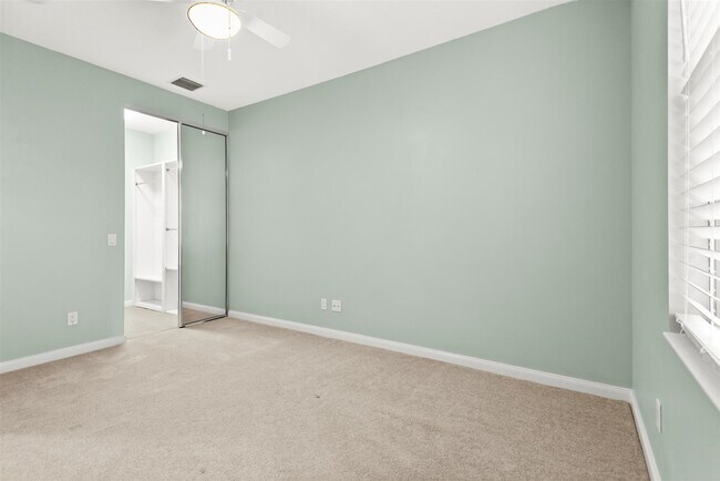 Photo - 2873 E Community Dr