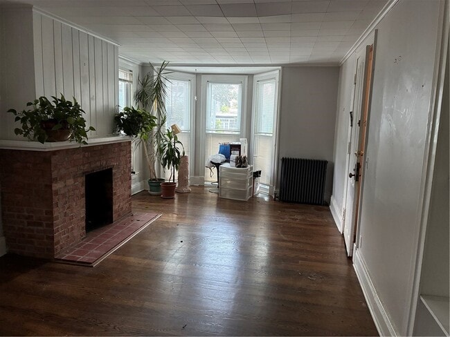 1 Rowley St