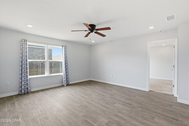 Photo - 4753 Firefly Ln